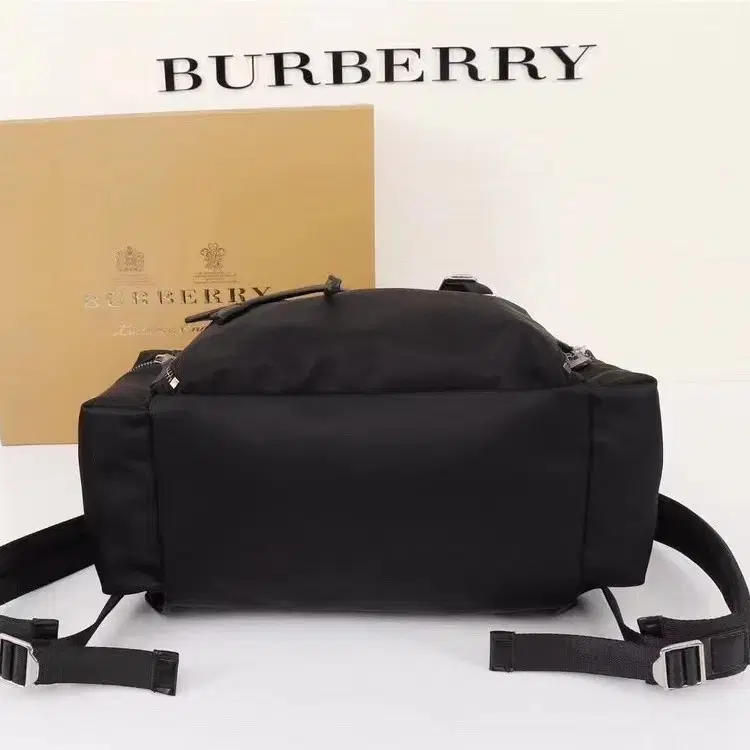 Burberry버버리 배낭