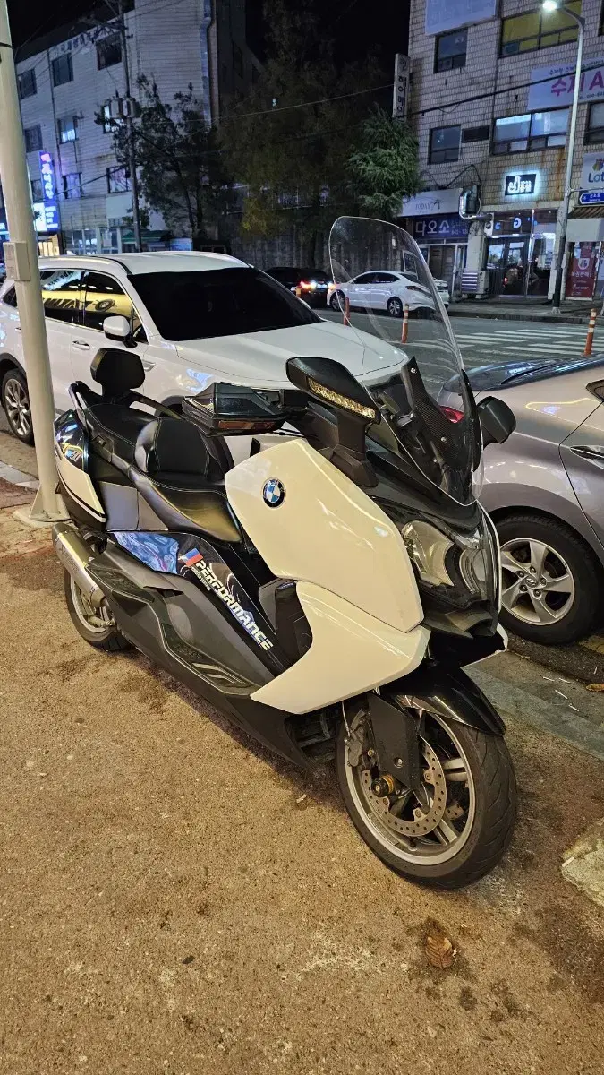 bmw  c650GT