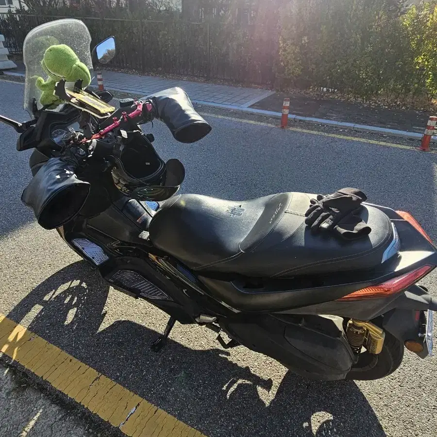 xmax300