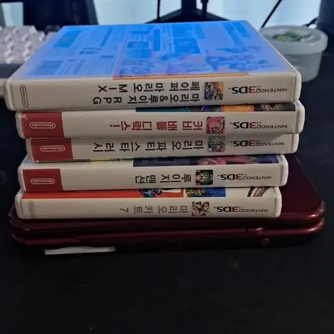 닌텐도 3DS xl 과 게임칩 6개