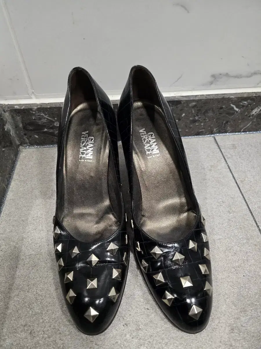 Versace Women's Shoes Heels (Genuine)