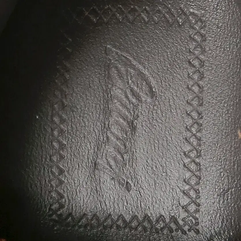 브리오니 [Brioni] QHH70L 스웨이드 클래식 스니커즈