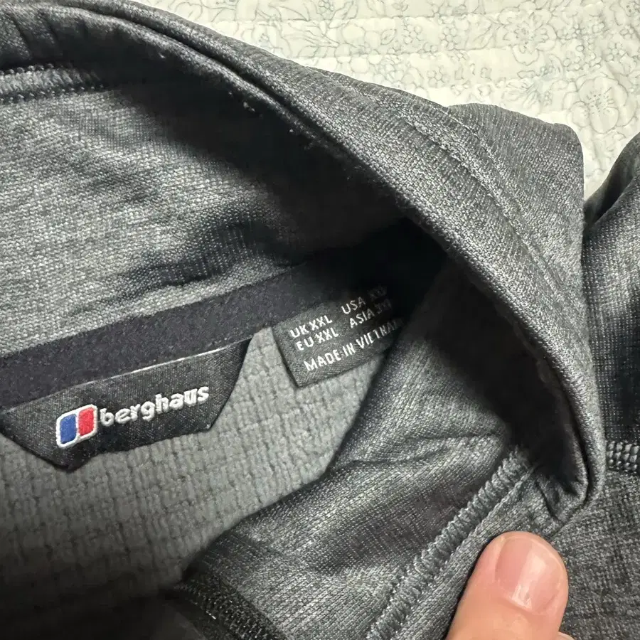 영국 버그하우스 Berghaus 하프집 플리스 2XL