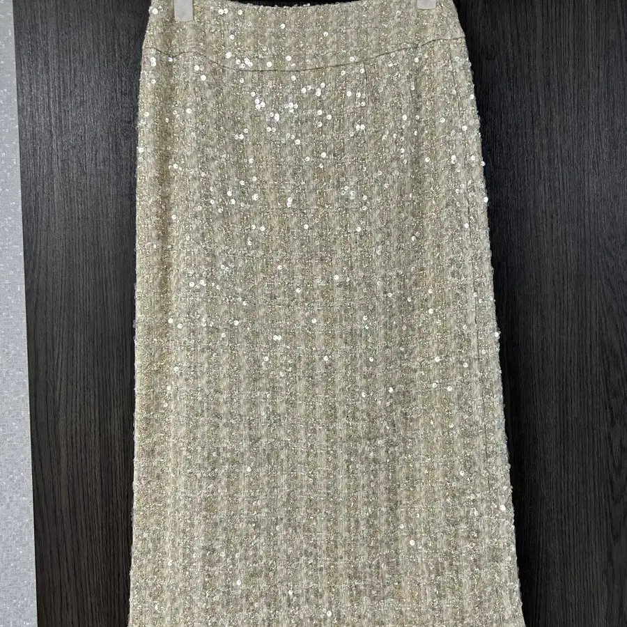 (새제품)보카바카 Della Spangle Tweed Skirt 팝니다