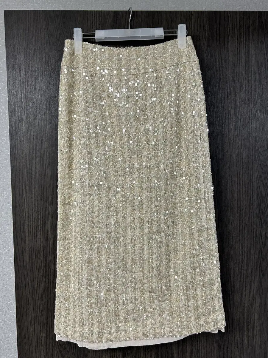 (새제품)보카바카 Della Spangle Tweed Skirt 팝니다