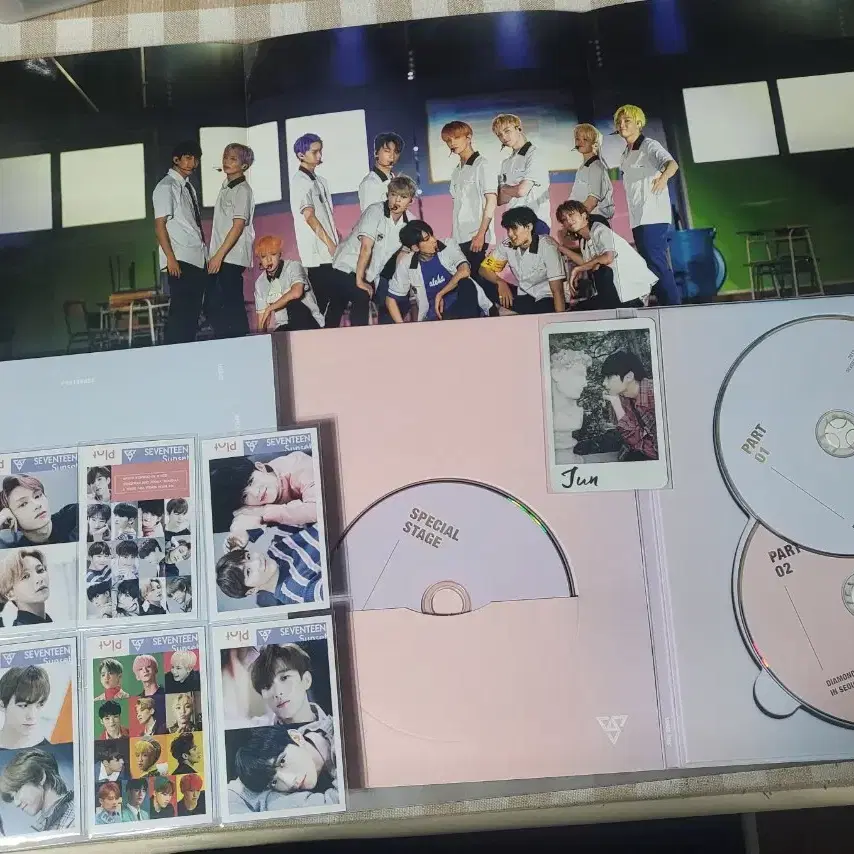 세븐틴 다이아몬드 엣지DVD  사진구성 양도합니다.