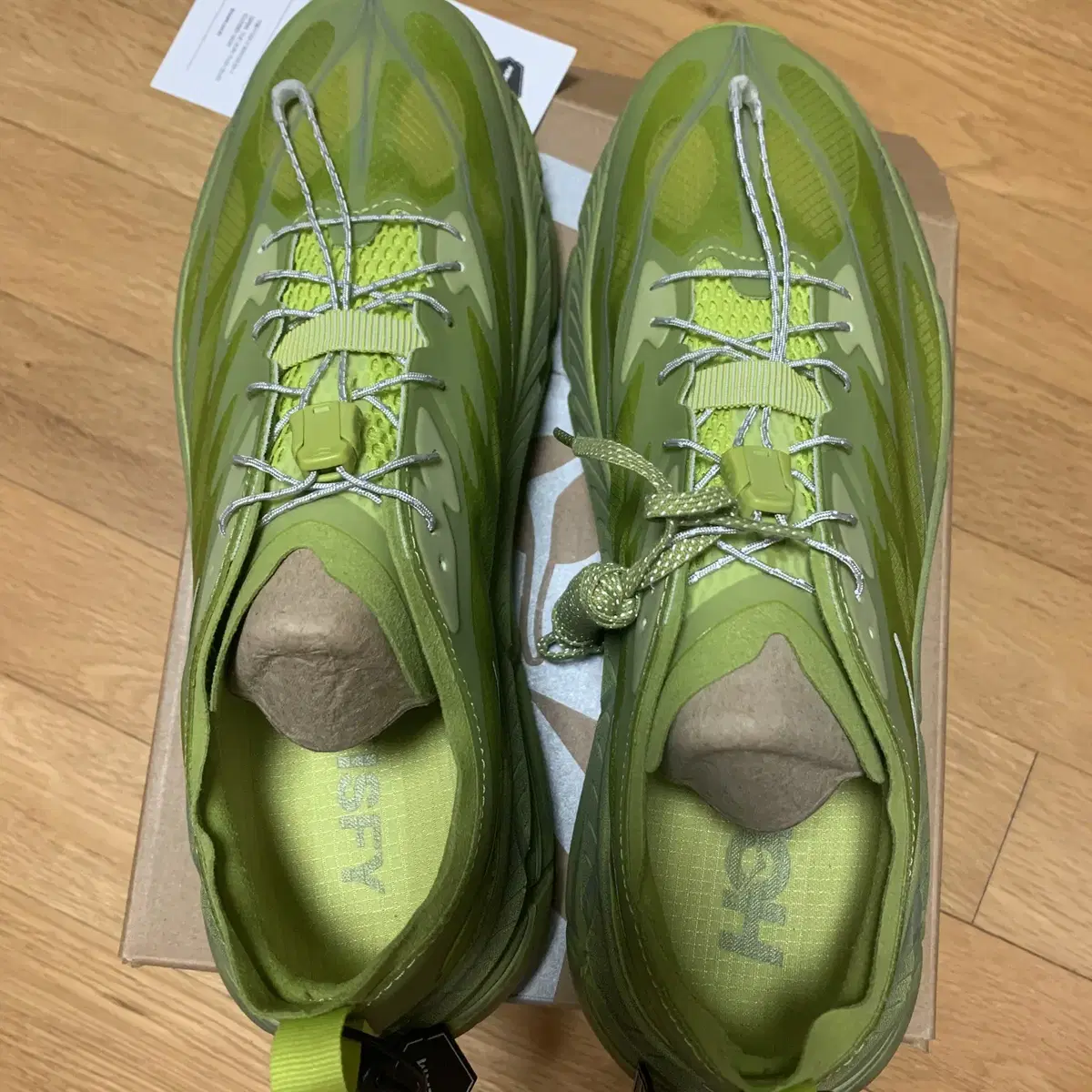 Hoka x Satisfy Mafate Speed 4 Lite Sulfu