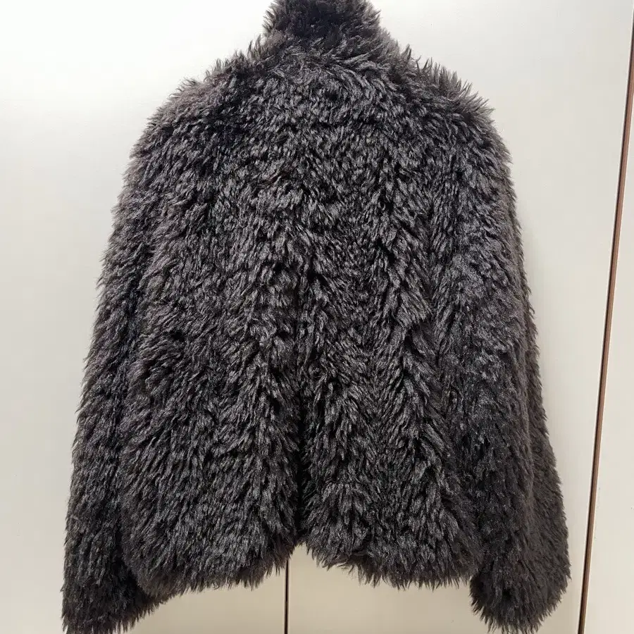 포니테일 퍼 자켓 shaggy faux fur jacket 브라운