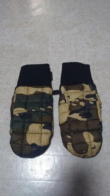 노스페이스 카모플라쥬 장갑