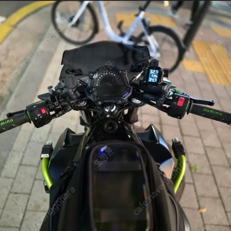 가와사키 Z650 급매합니다 지금 바로 400