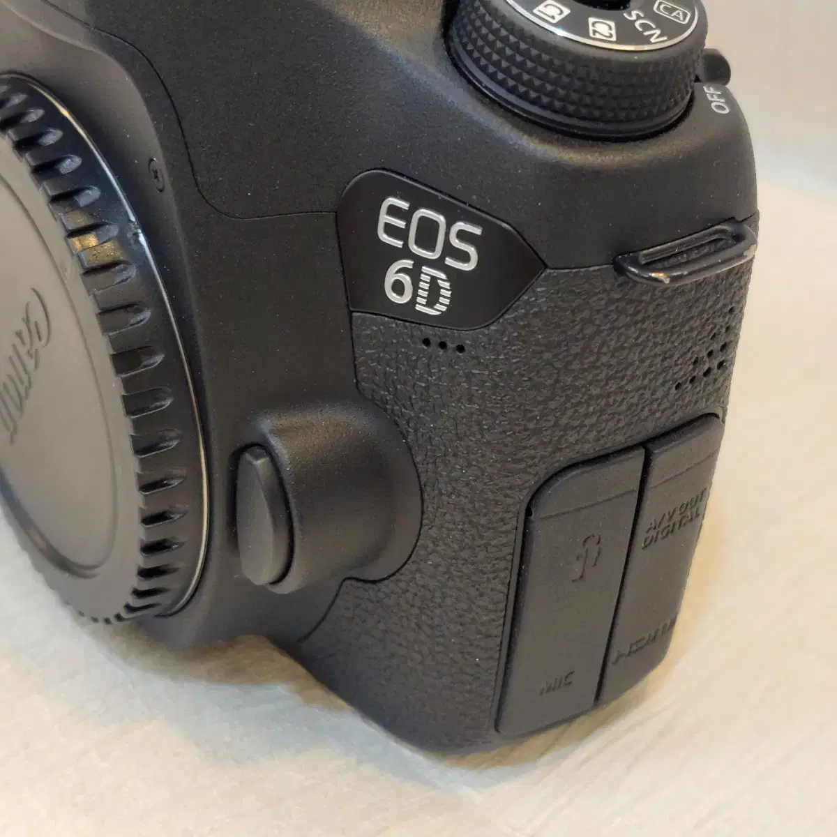 [중고]캐논 정품 EOS 6D 바디 컷수8562컷