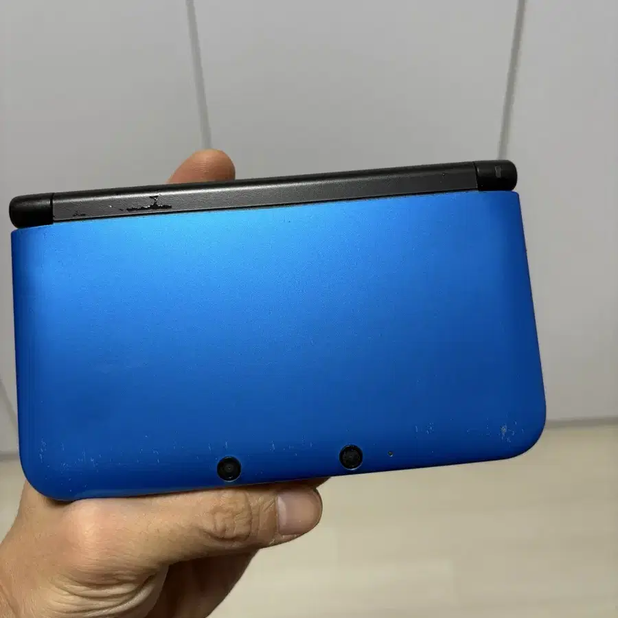 닌텐도 3DS XL + 칩1개 포켓몬뱅크 설치 팝니다