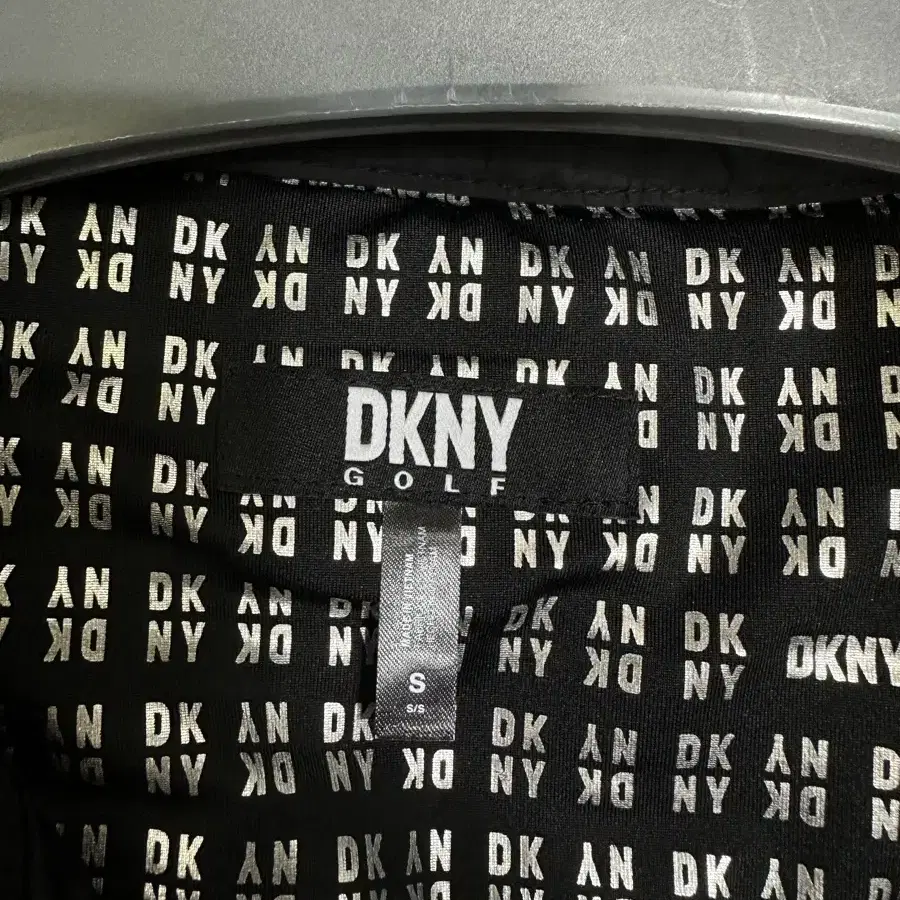 DKNY골프 구스 패딩 S