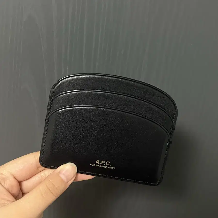 A.P.C 반지갑