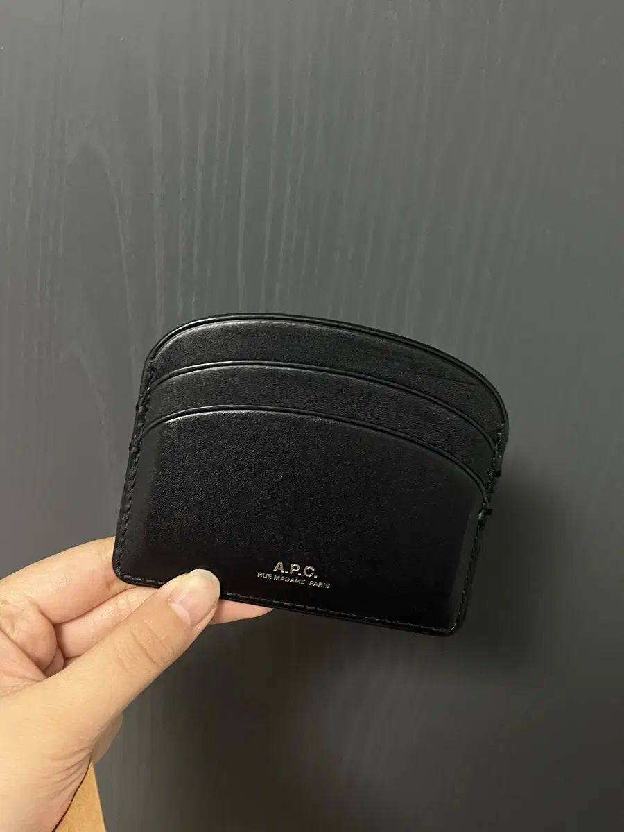 A.P.C 반지갑