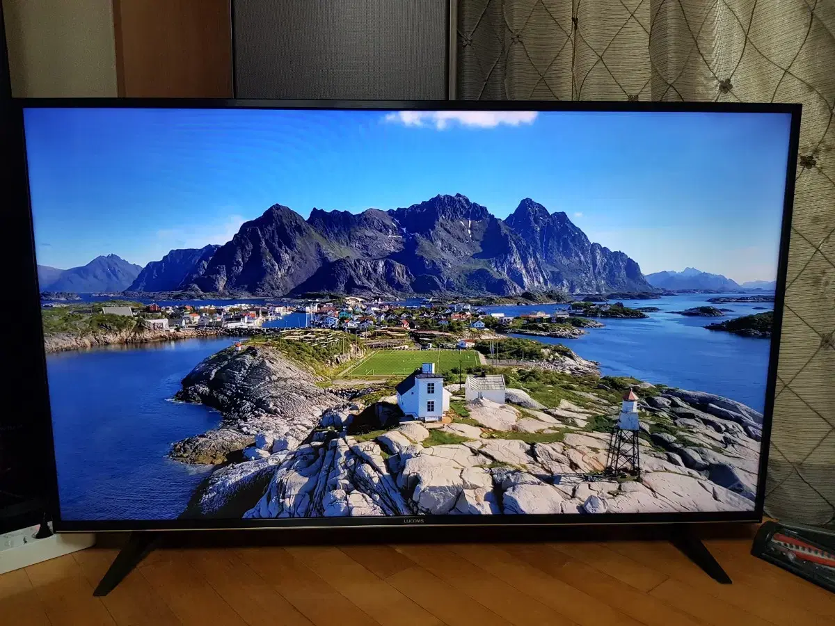 55인치 스마트 티비 UHD SMART TV 4K HDR10 미러캐스팅