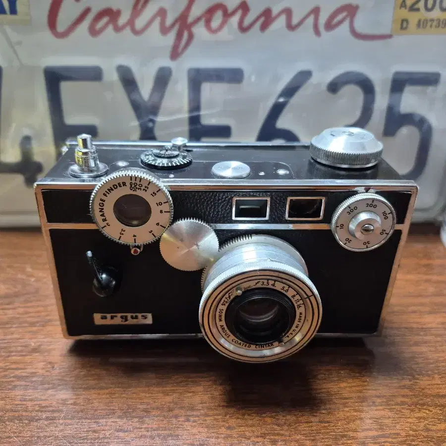 앤틱/빈티지 미국 Argus C3 35mm 브릭카메라 A