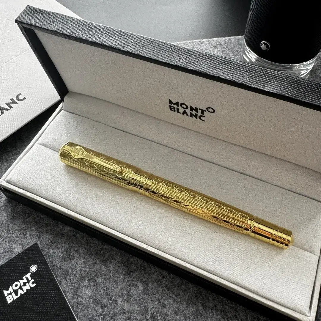 MONTBLANC  몽블랑   사인펜.