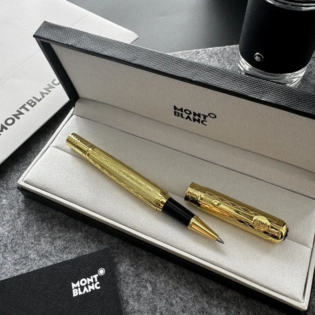 MONTBLANC  몽블랑   사인펜.