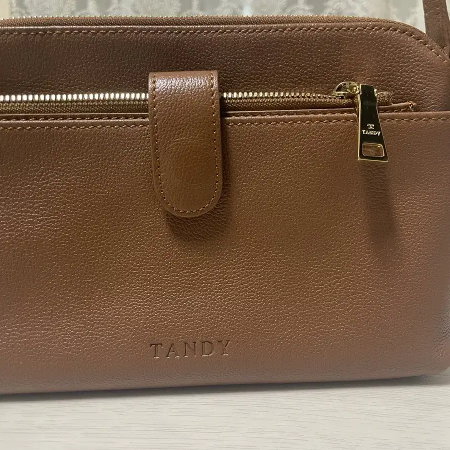 [새상품] TANDY(탠디) 가방 팔아요