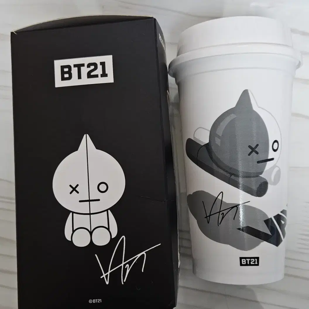 BTS 방탄소년단 BT21 던킨도너츠 리유저블 컵 판매