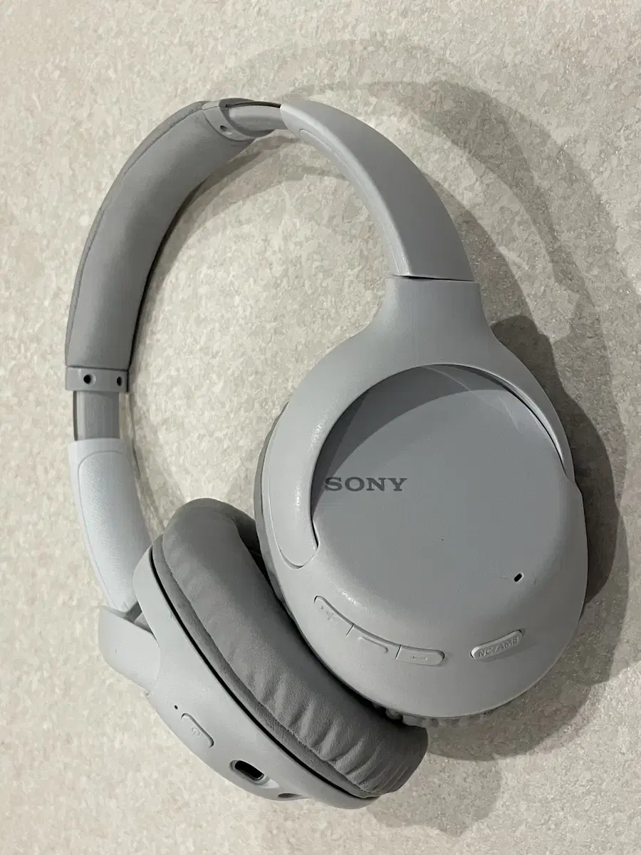 Sony Headset (Sony Bluetooth Headset CH710)