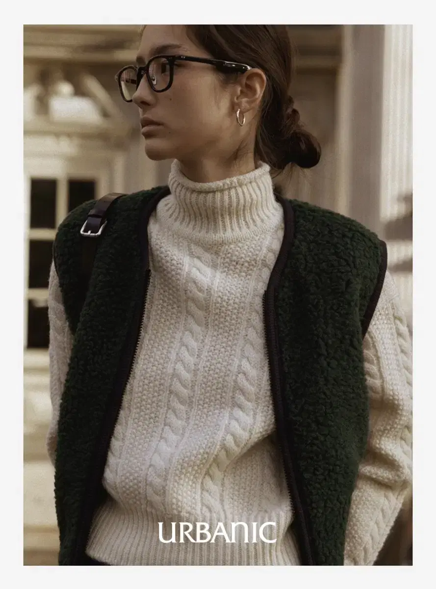 얼바닉30 Tricot Turtleneck