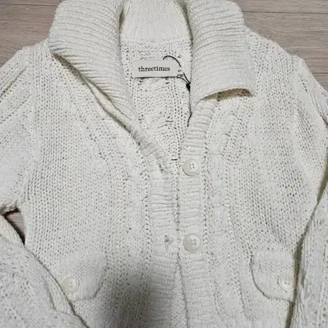 쓰리타임즈 miffy knit cardigan