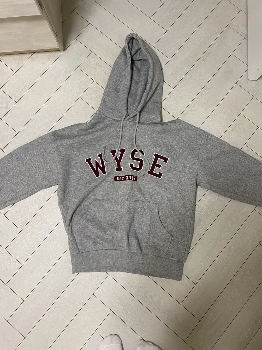 WYSE 후드티 판매