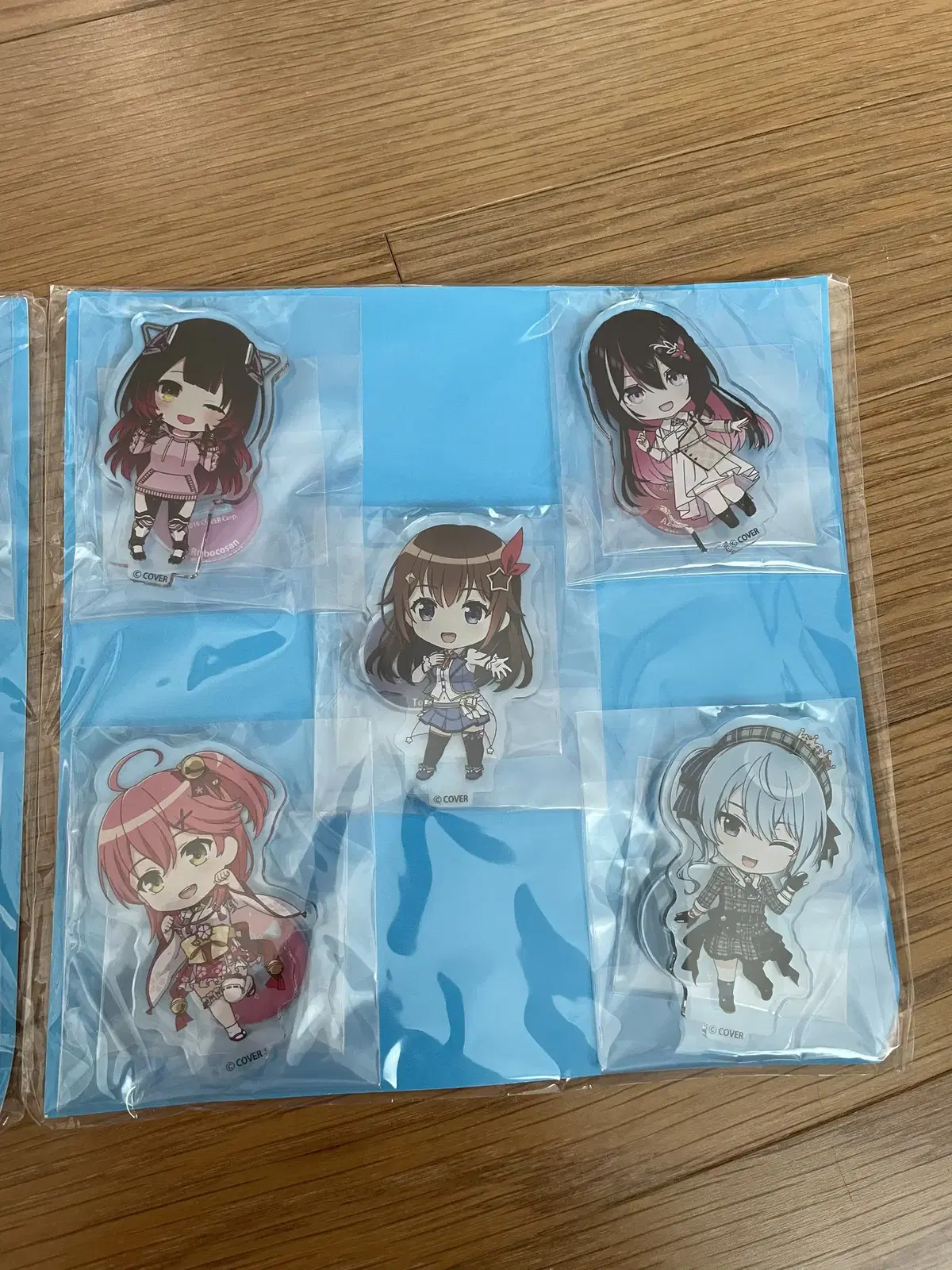 HoloLive 1-Parasitic Miniacrylic Stand Unsealed