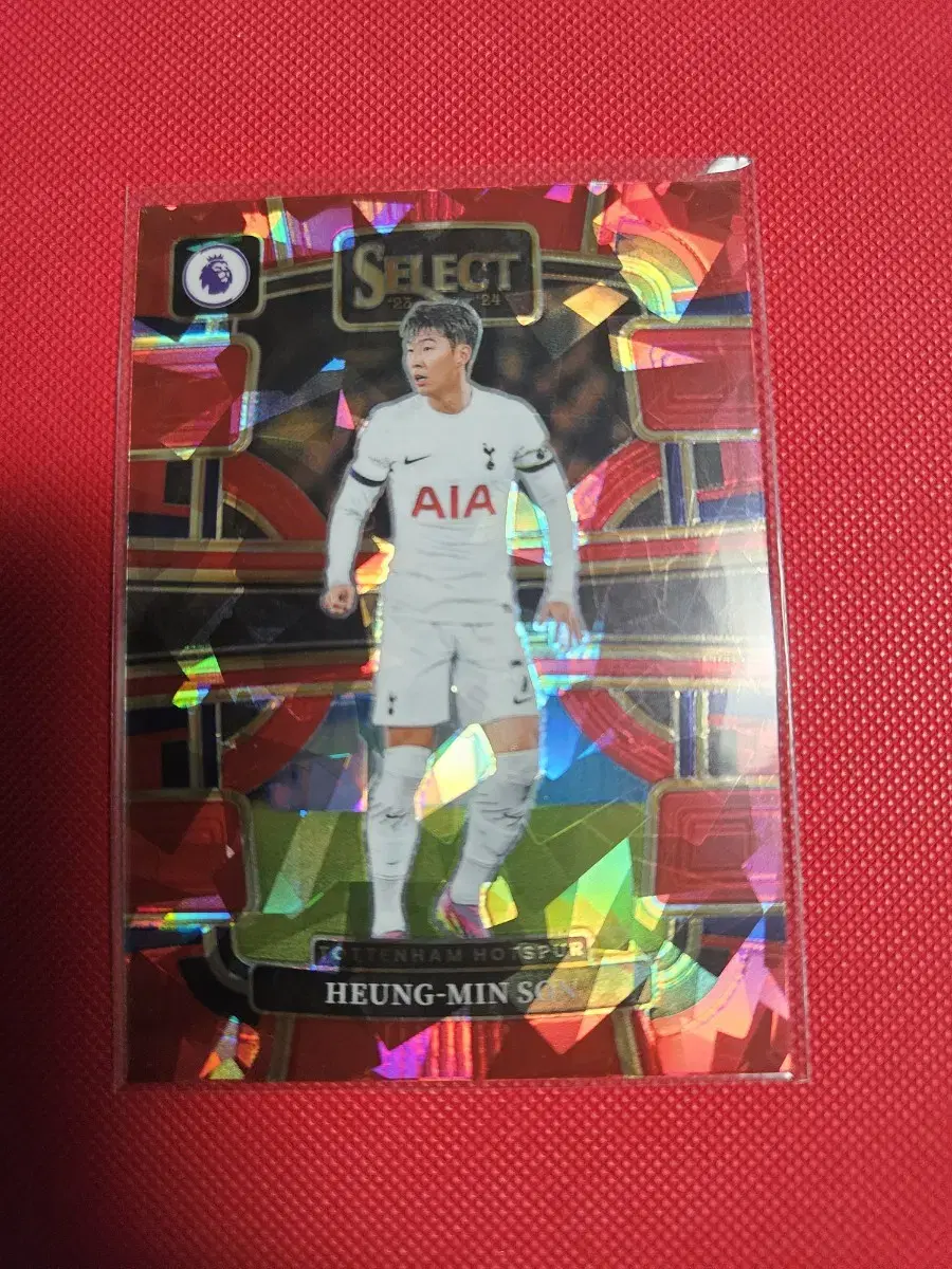 손흥민 2023 Panini Select 레드 아이스 프리즘 카드