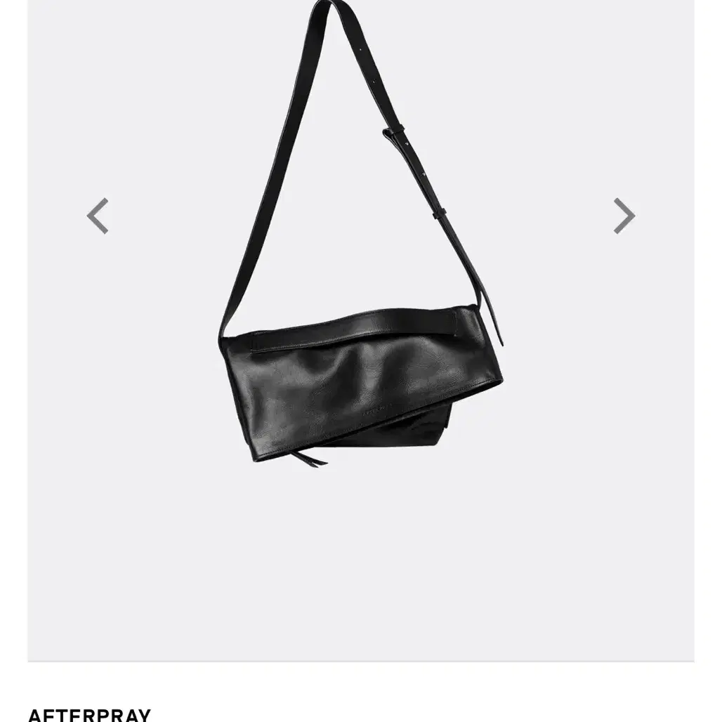 애프터프레이 GRIP FOLD CROSS LEAHTER BAG-BLACK