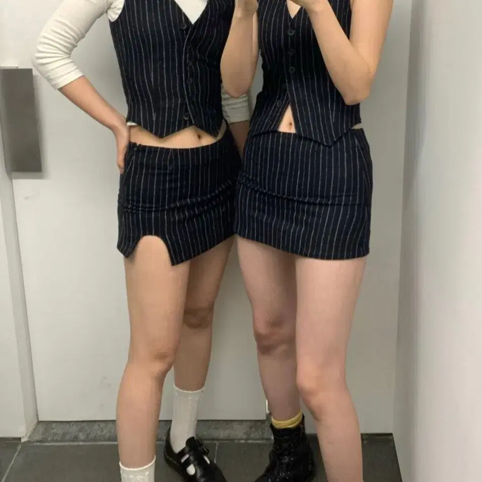 ★GLOWNY★G CLASSIC RIB SHORTS (WHITE)★正規品/韓国直送料込 Basic Zip Shorts (white/black) – ballaholicオンラインショップ