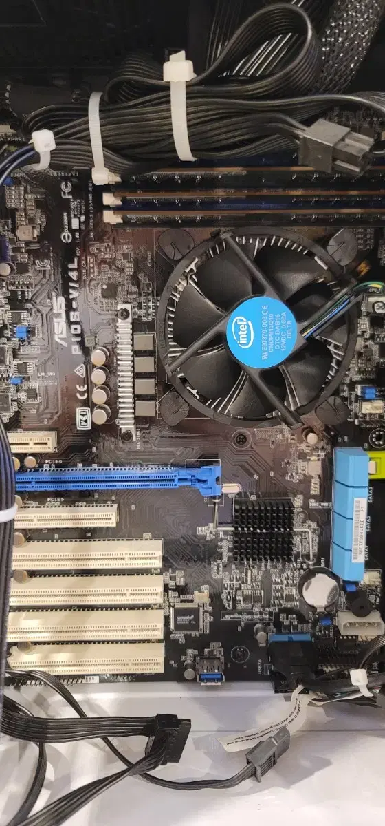 I3-7100 ASUS P10S-V/4L 삼성 DDR4 16G X 4개