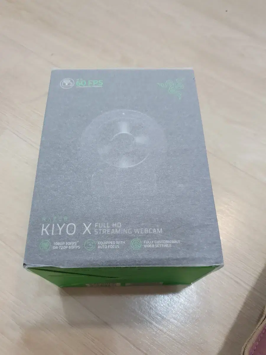 Razer kiyo x 캠 팝니나