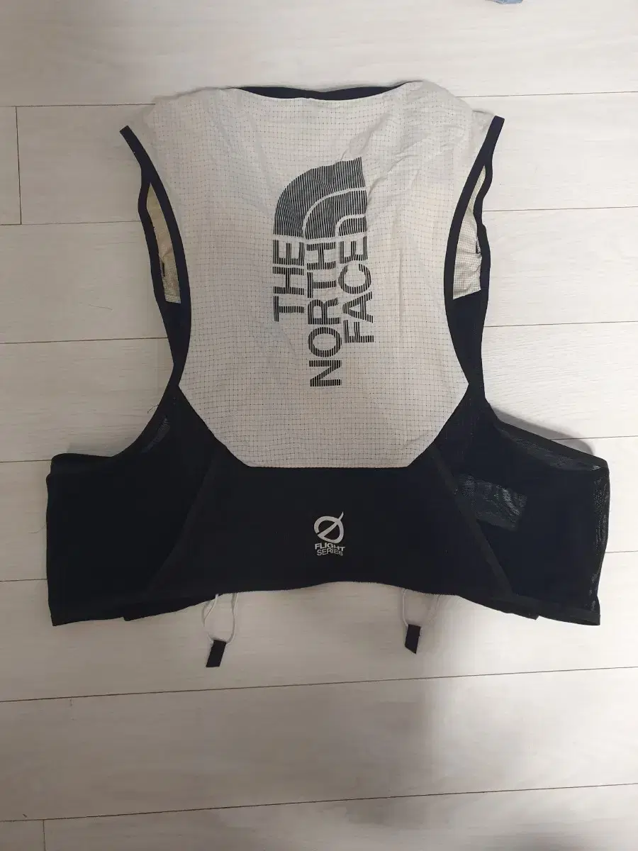 노스페이스 러닝조끼 Flight Race Day Vest 8