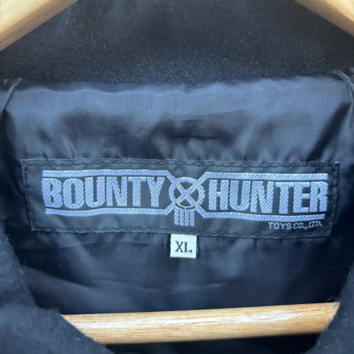 Bounty Hunter 바운티헌터 빅 로고 검정 자켓