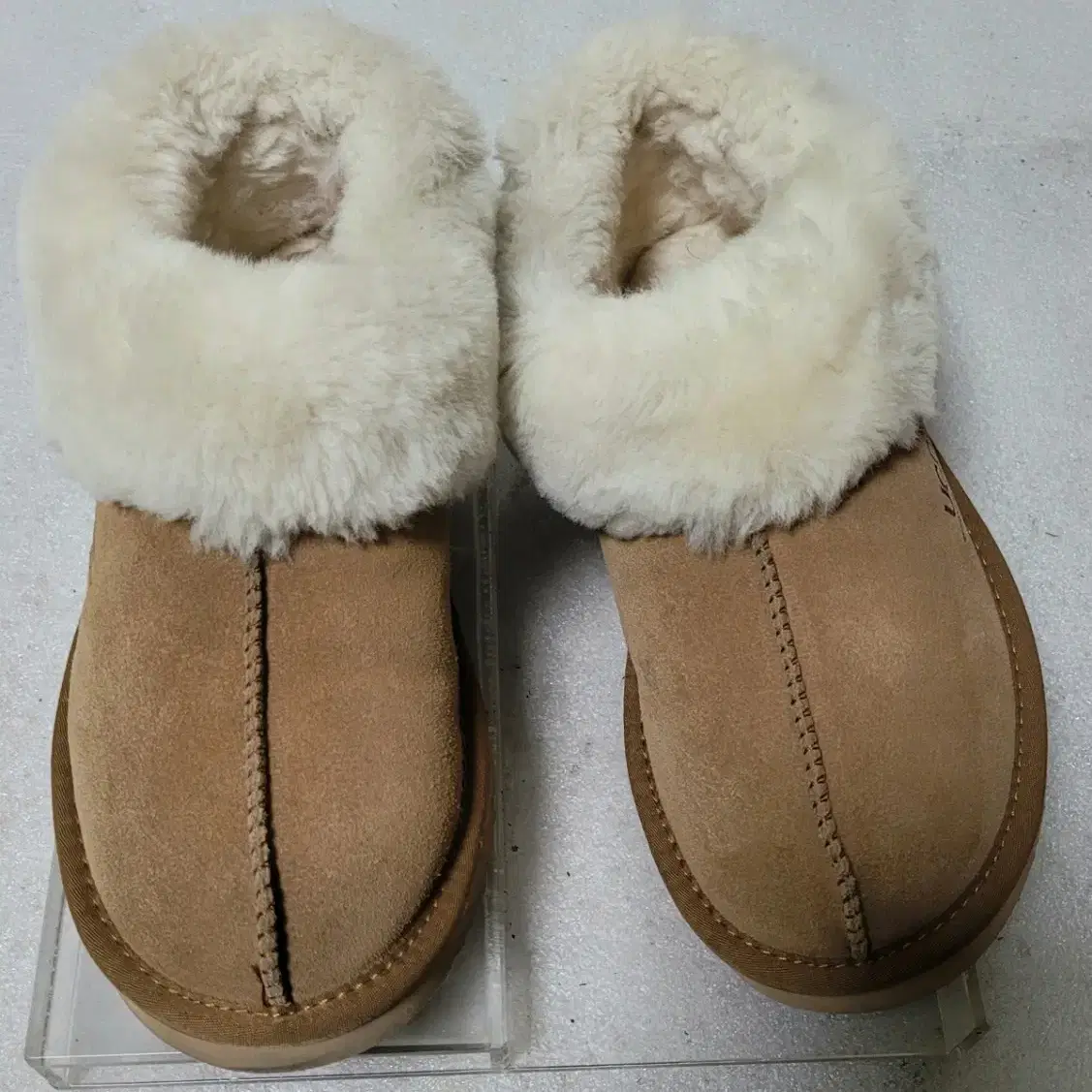 어그 UGG 셰퍼드 호미 모카신 겨울 슬리퍼 공용 250~255