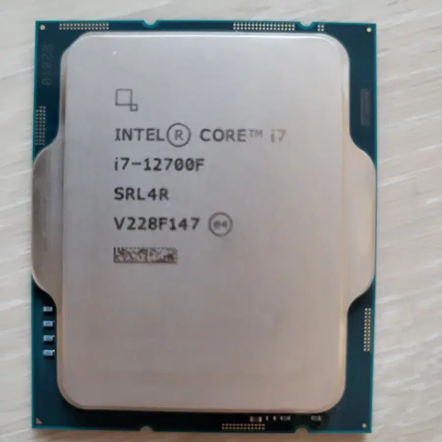 CPU I7 12700F 팝니다