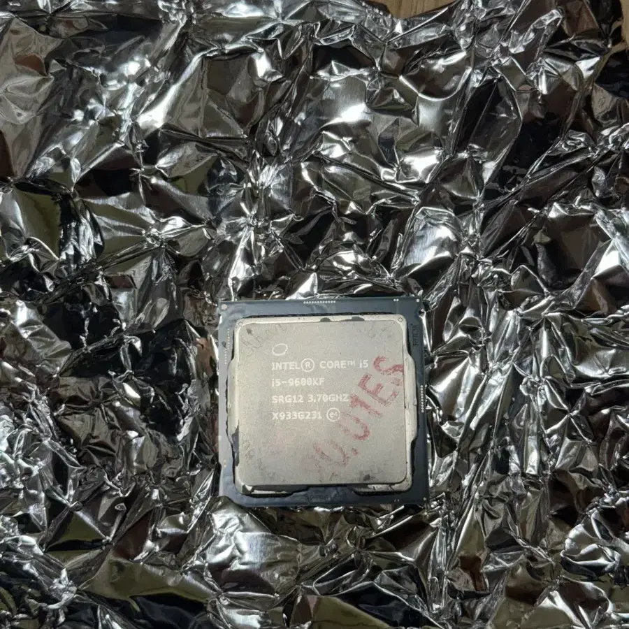 I5 9600kf + 기가바이트 b365m ds3h 세트