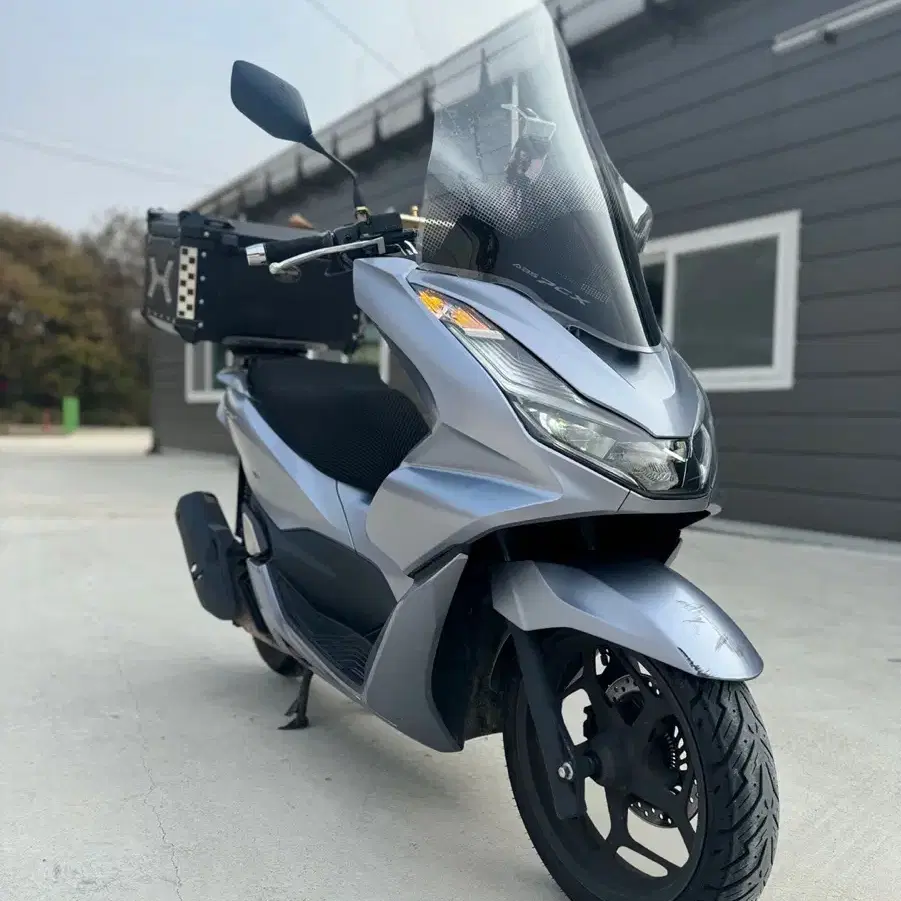 혼다 21년식 PCX125 ABS모델 5만KM 깔끔한 차량 판매합니다.