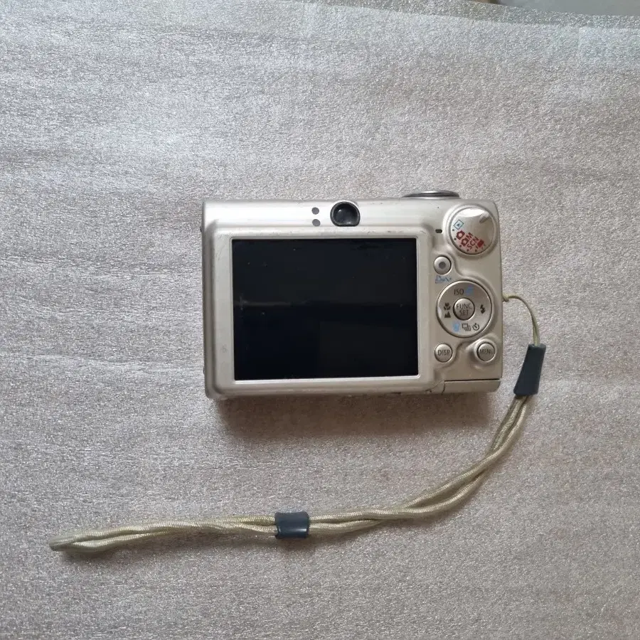 케논 디카 IXUS  750