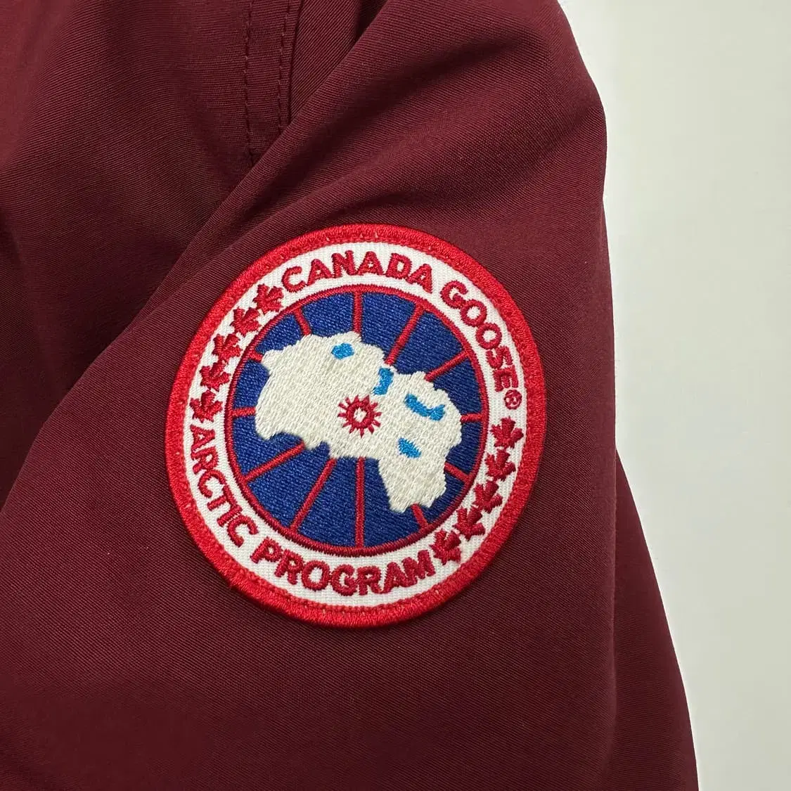 Canada Goose 캐나다구스 트릴리움 파카 나이아가라 그레이프 XS