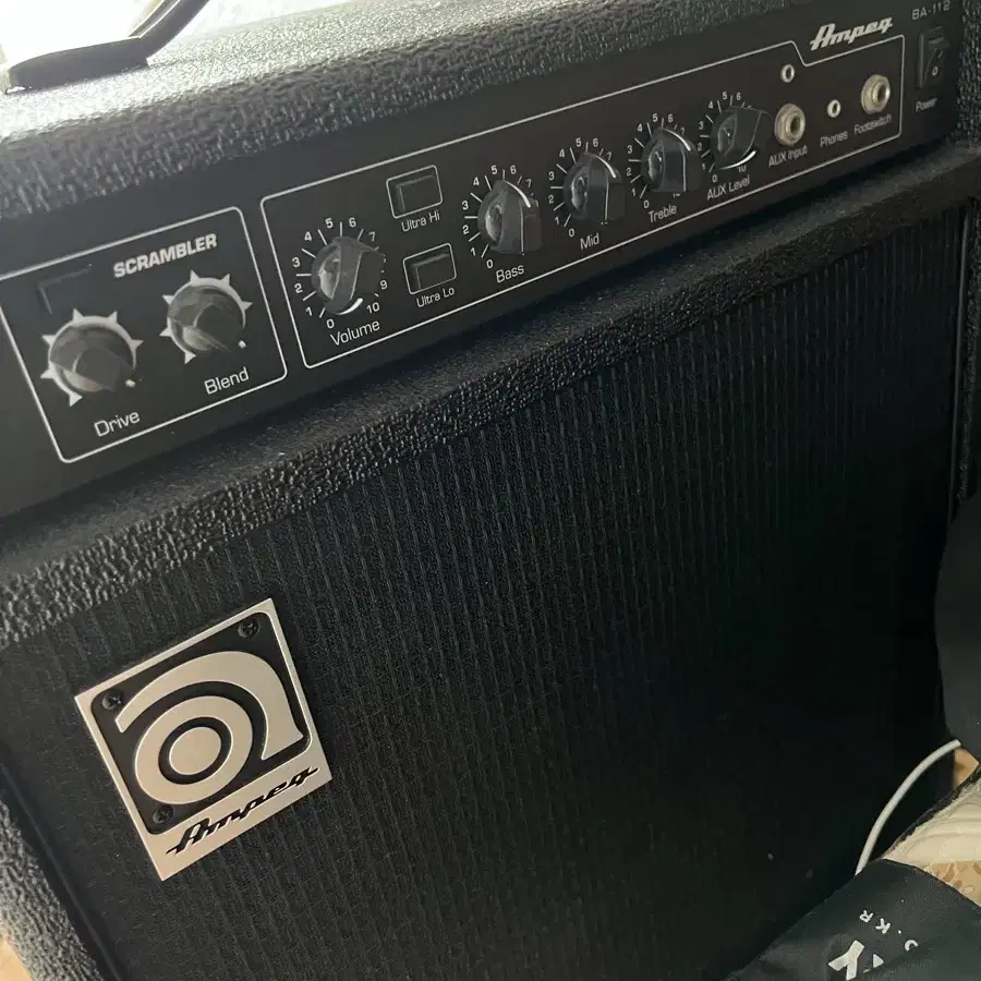 암펙 ampeg ba-112 v2 베이스 앰프 팝니다