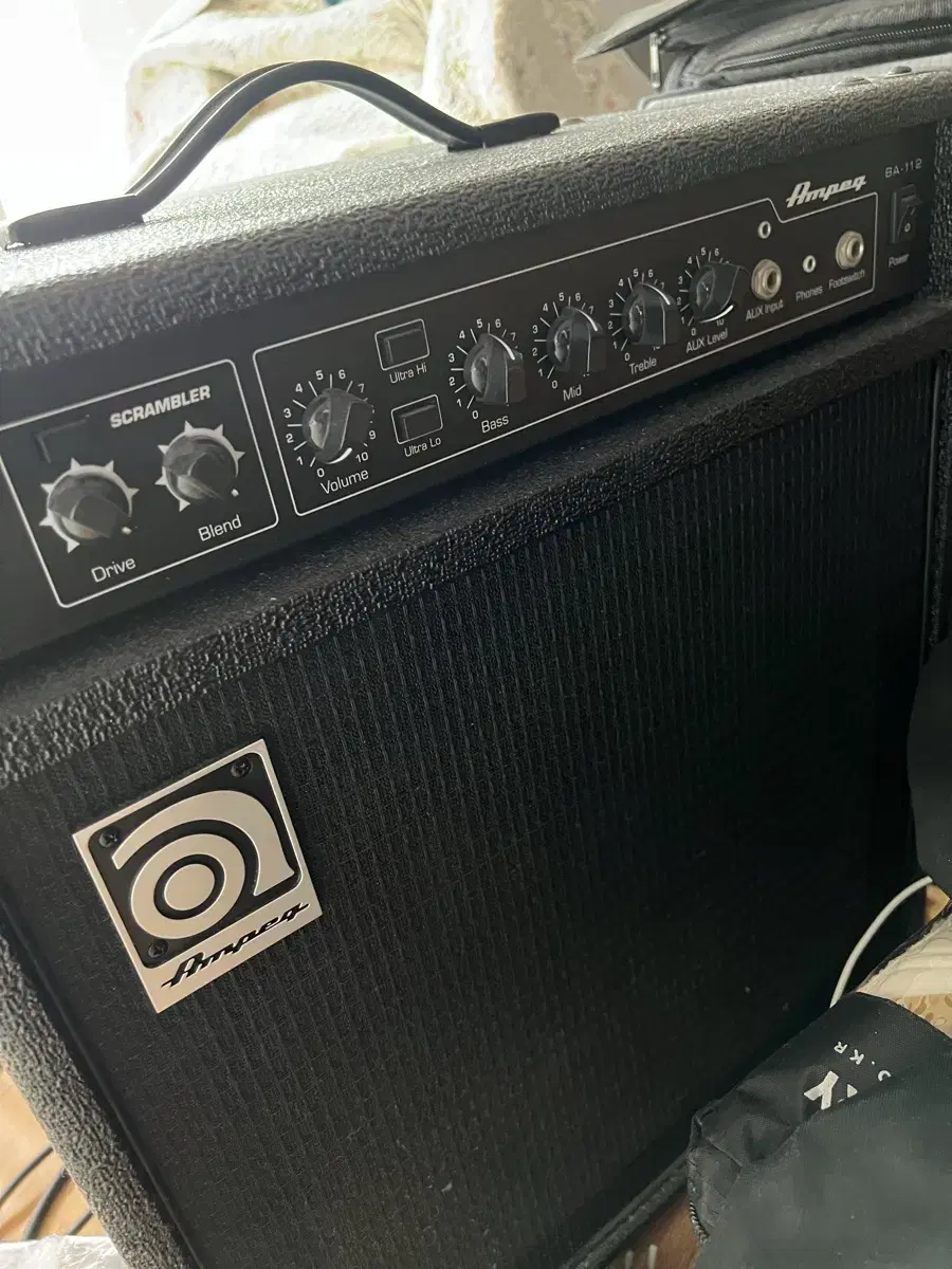 암펙 ampeg ba-112 v2 베이스 앰프 팝니다