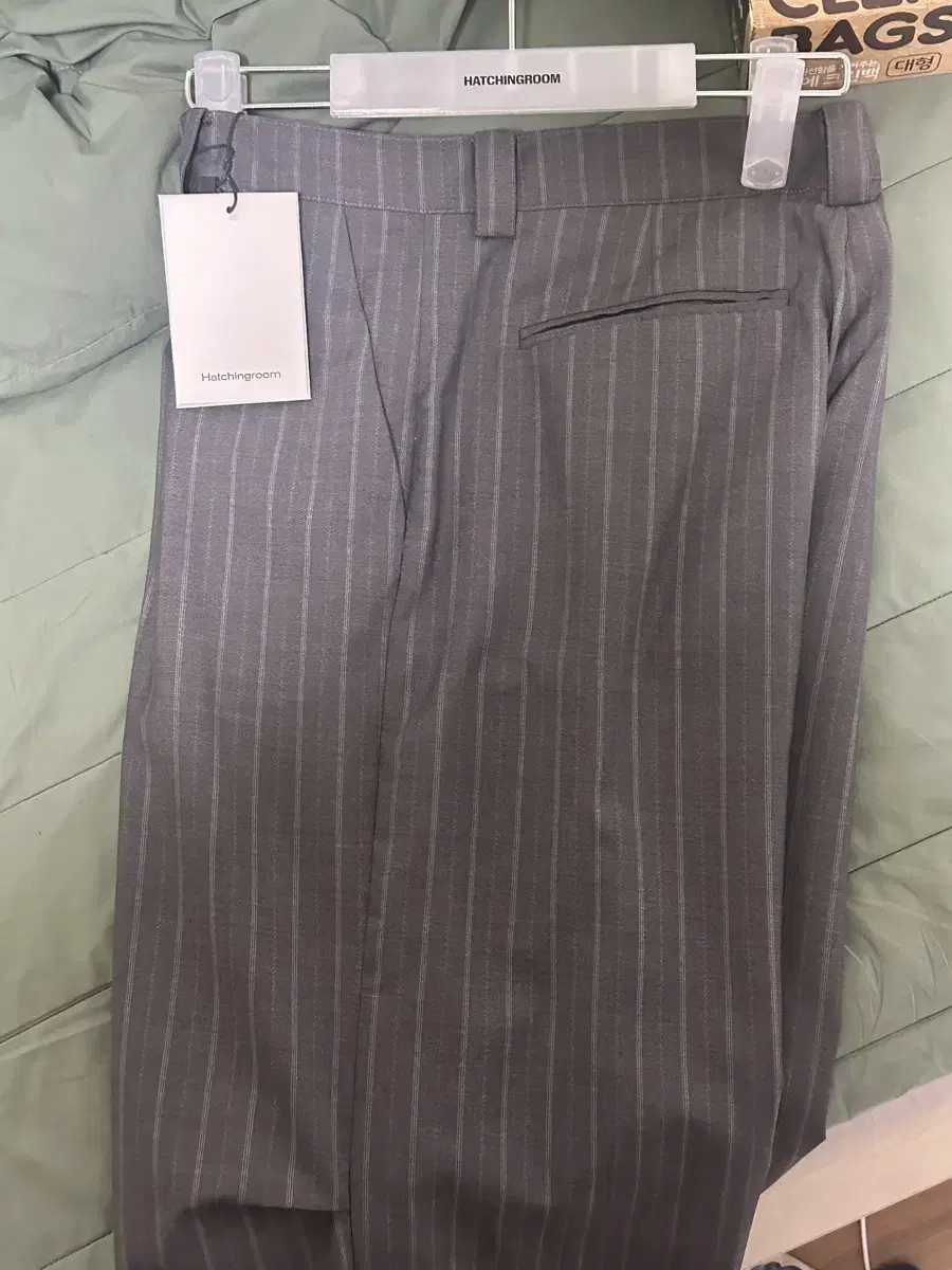 해칭룸 snow trousers grey stripe 3사이즈