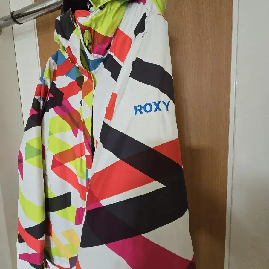 ROXY 록시 스키복 자켓 L 사이즈