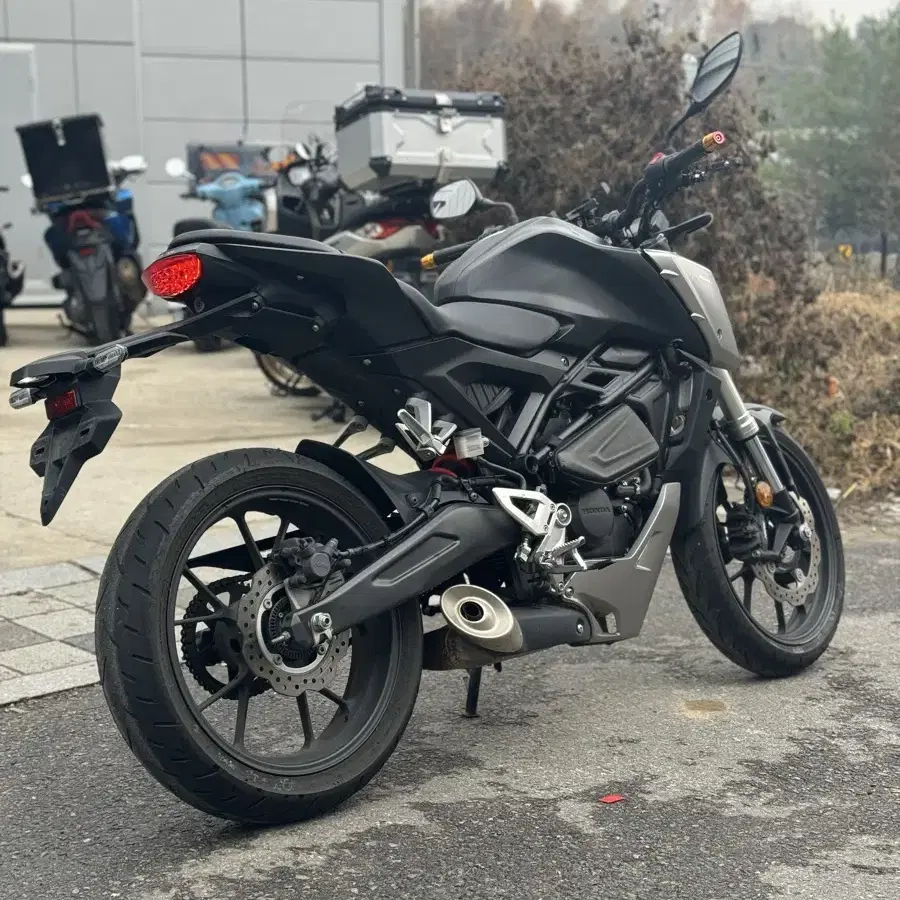 특가!! 혼다 cb125r 20년식 1만키로 입문용바이크전국 최저가 판매