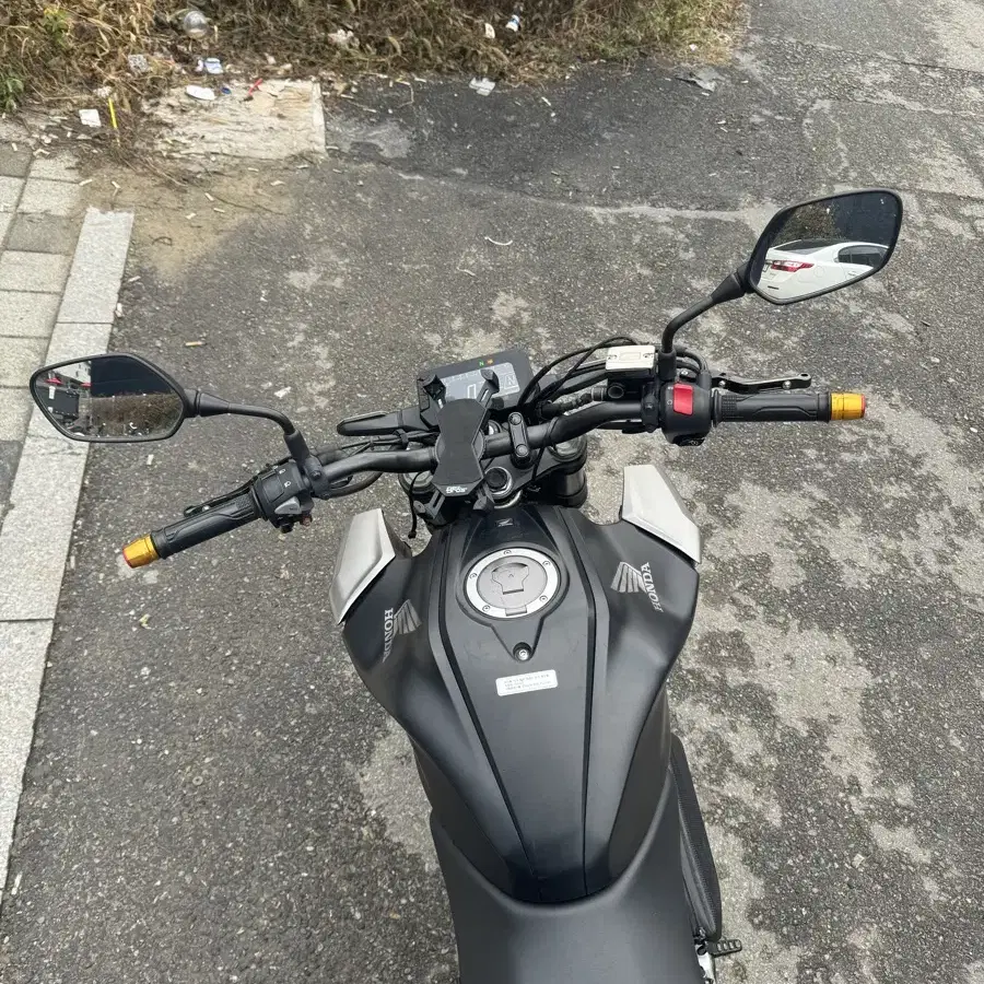 특가!! 혼다 cb125r 20년식 1만키로 입문용바이크전국 최저가 판매