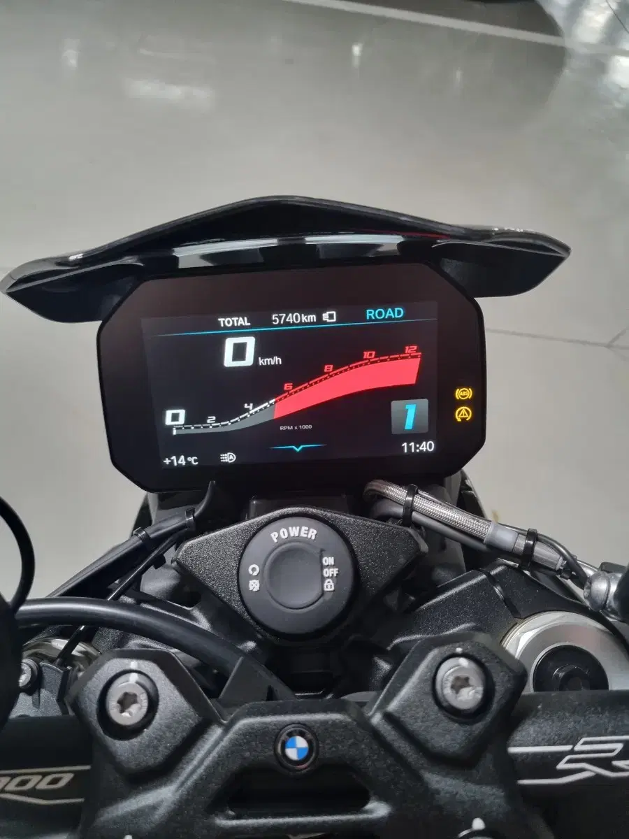 BMW S1000R 싱글알 23년식 24년출고 5,7xxkm 보증기간 2